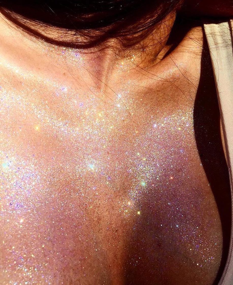 Glitter Body & Face Diamond Dry Oil